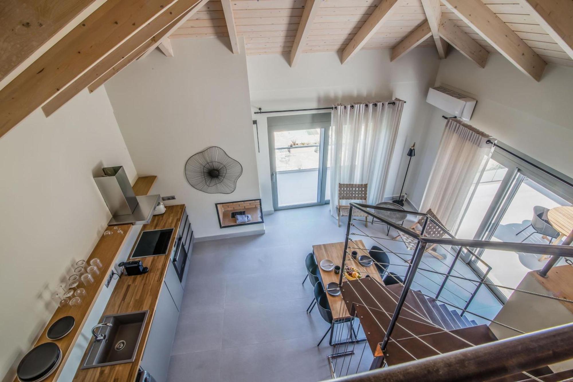 Blue Symphony Suites Apartments Nikiana Extérieur photo