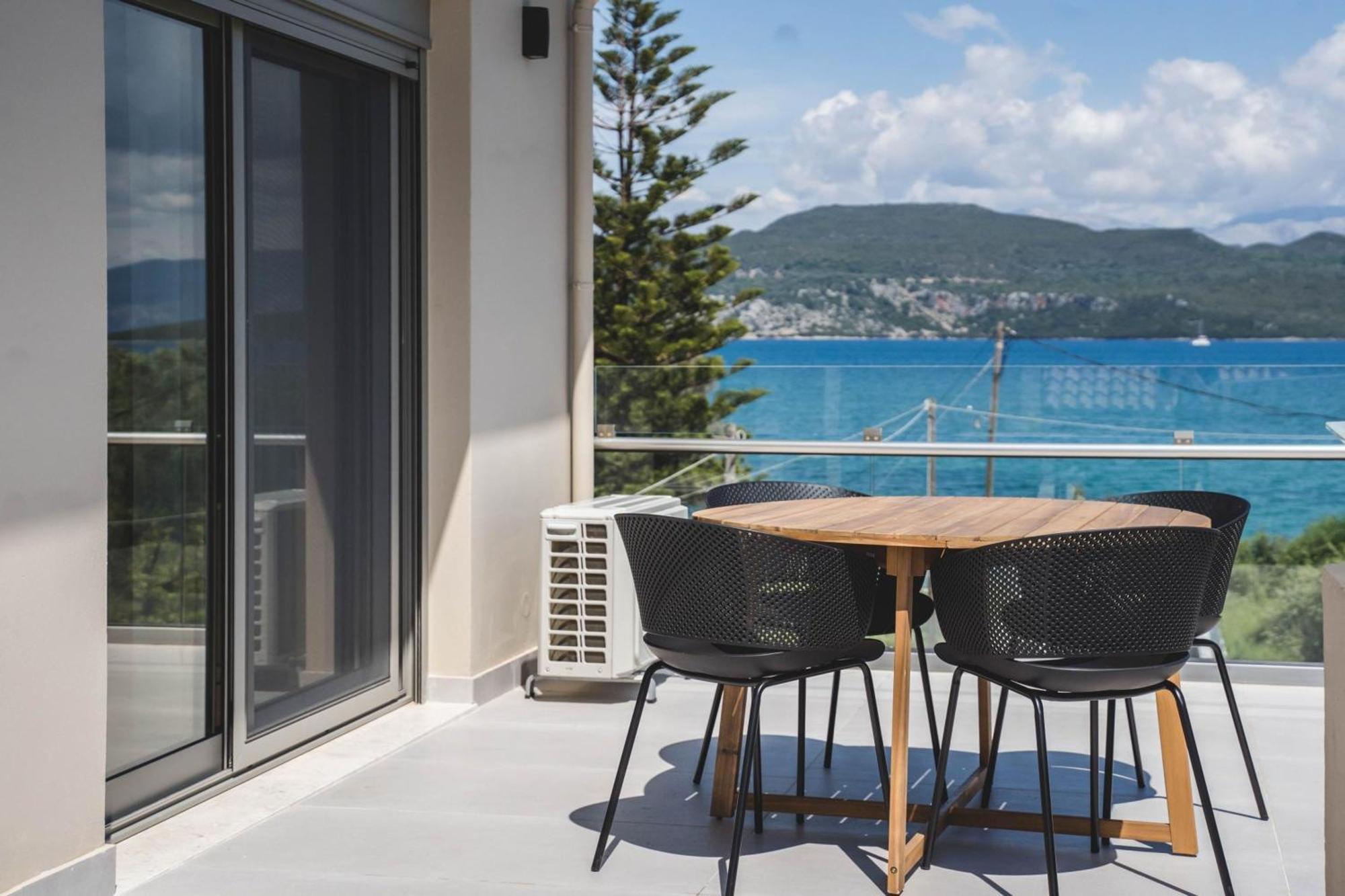 Blue Symphony Suites Apartments Nikiana Extérieur photo
